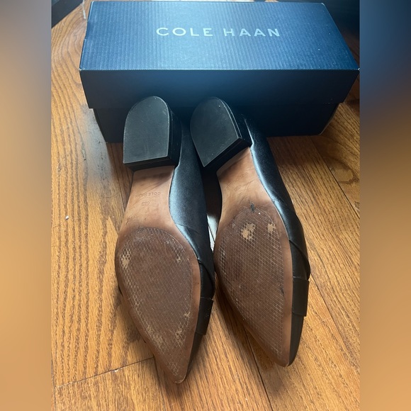 Cole Haan Women Leather Flats - Picture 2 of 2